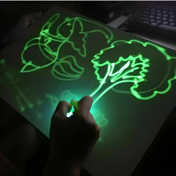 Kit educativo com lousa luminosa, caneta mágica e moldes criativos para desenhos interativos e aprendizado visual