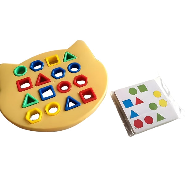 Criança agrupando blocos por cor. GeoPlay ensina padrões, organização e diferenciação visual de maneira divertida