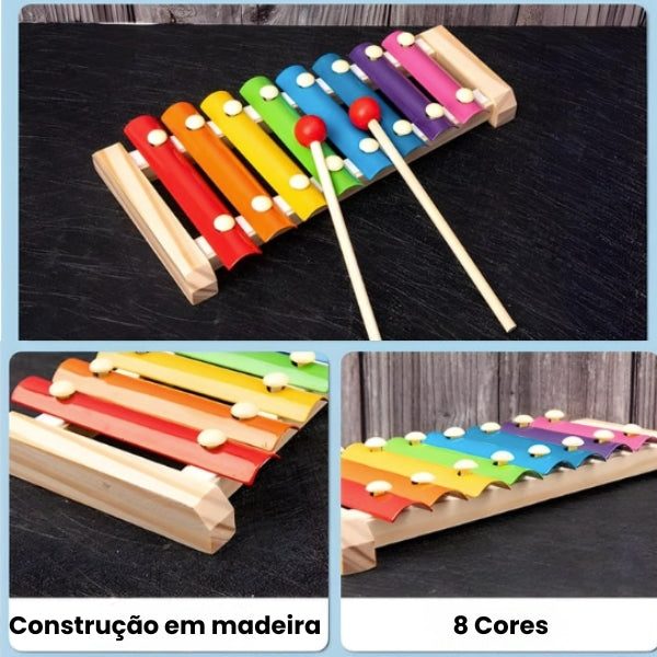 Kit LudoBox com peças organizadas no tabuleiro. Brinquedo educativo em madeira com várias atividades montessori